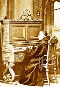 Pater Peter Singer am Pansymphonikon